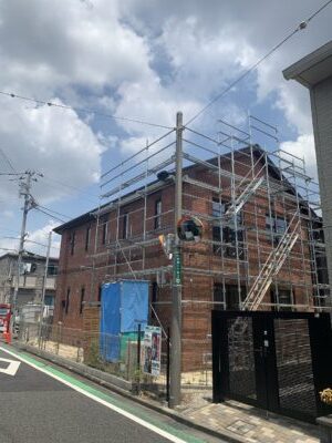 足場外しの瞬間