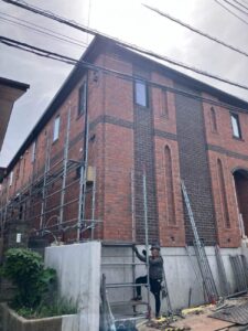 足場