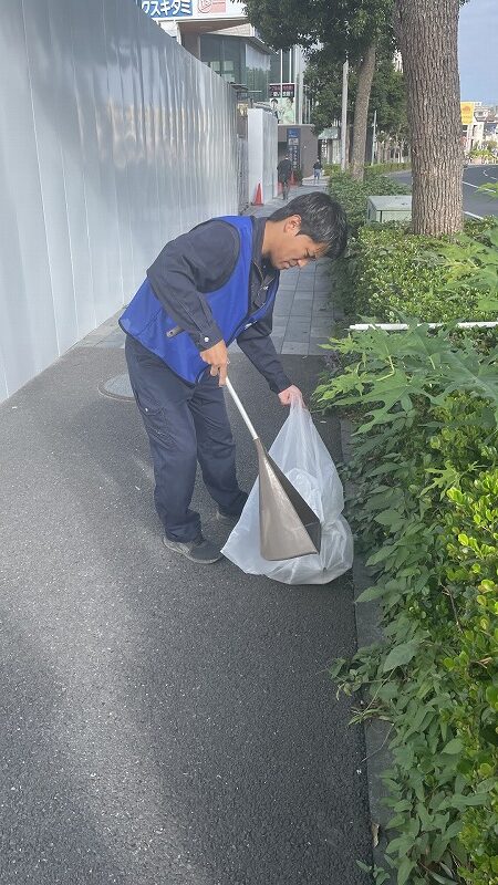 毎週金曜日の地域清掃