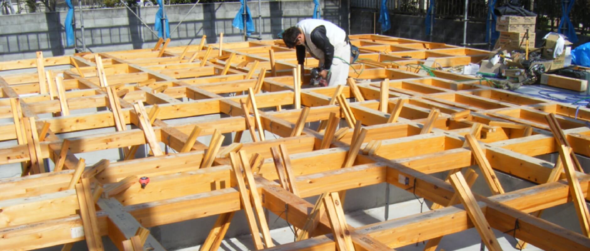 横浜市の注文住宅 構造材オール4寸材